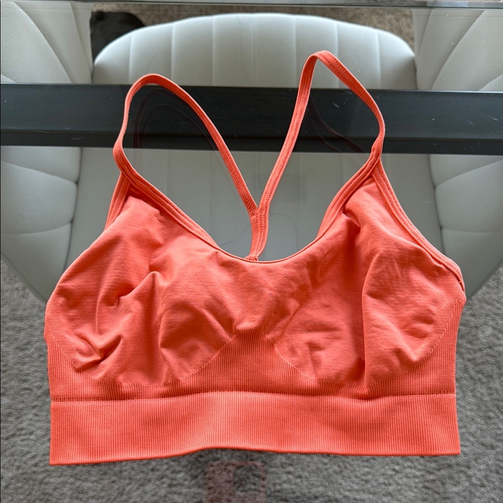 Seamless Coral Sports Bra